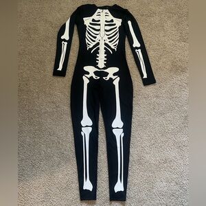 WOMENS SKELETON COSTUME 💀🤍